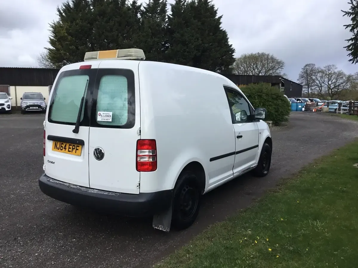 Used VW Caddy Startline 75 HP (55 kW) 2014 White MPV