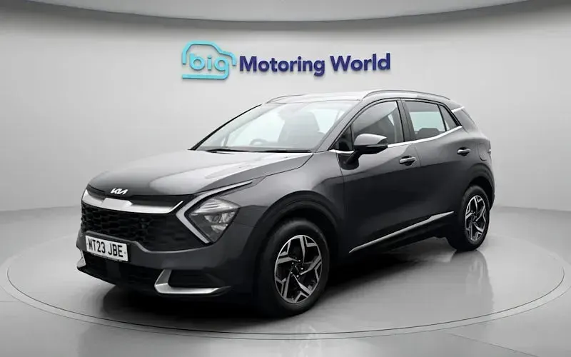 Usado Kia Sportage 150 HP (110 kW) 2023 Cinzento SUV