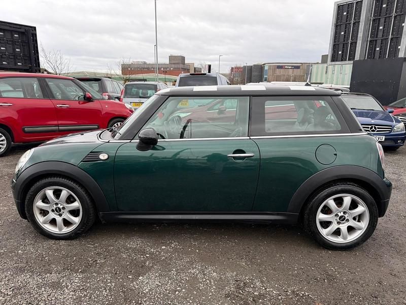 Usado Mini Cooper D Hatch 2009 Verde Utilitario