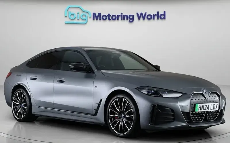 Begagnad BMW i4 M Sport 400 kW (544 HK) 2024 Sedan
