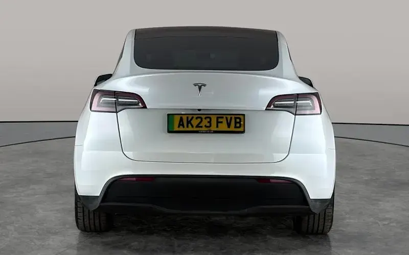 Used Tesla Model Y RWD 254 kW (346 HP) 2023 White SUV