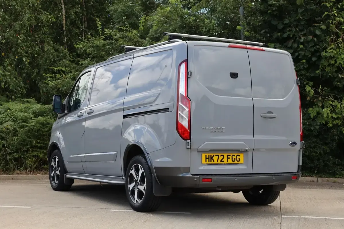 Used Ford Transit Custom Active 130 HP (95 kW) 2022 Grey Van