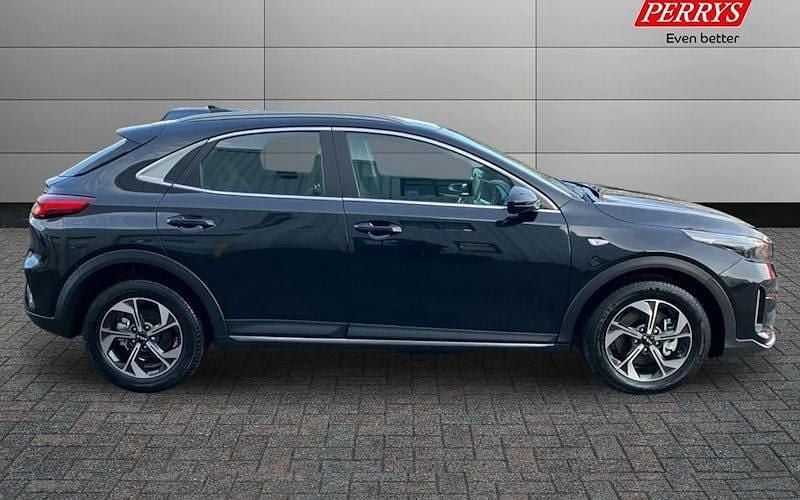 New Kia XCeed 140 HP (102 kW) 2025 SUV