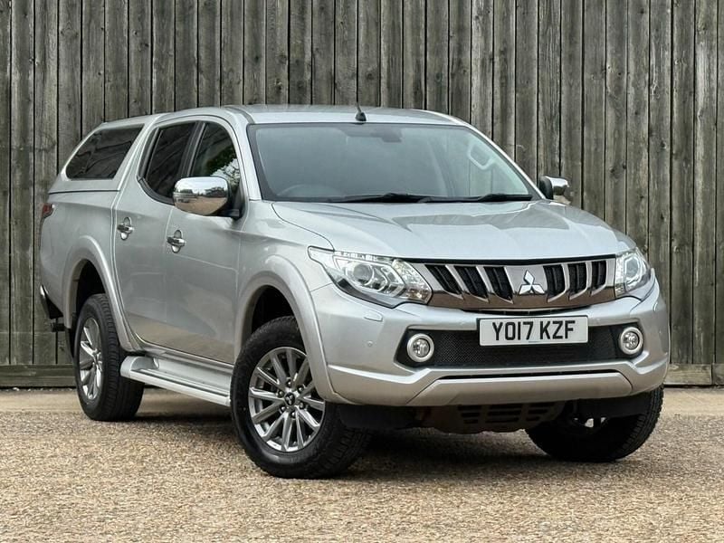 Silver Used 2017 Mitsubishi L200 Pickup | £18,500 (Fair price) - Image 1/3