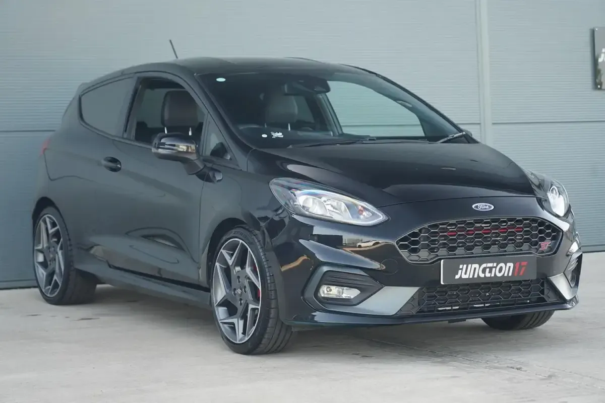 Used Ford Fiesta ST 200 HP (147 kW) 2018 Black Hatchback