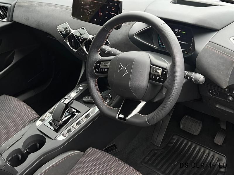 Used DS Automobiles DS3 Crossback E-Tense Performance 114 kW (156 HP) 2024 Black SUV