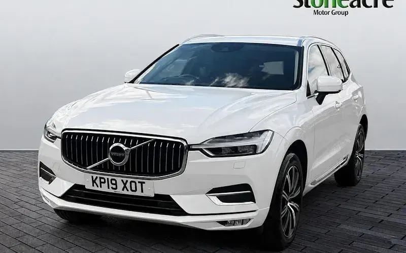 Used Volvo XC60 Inscription 190 HP (139 kW) 2019 White SUV