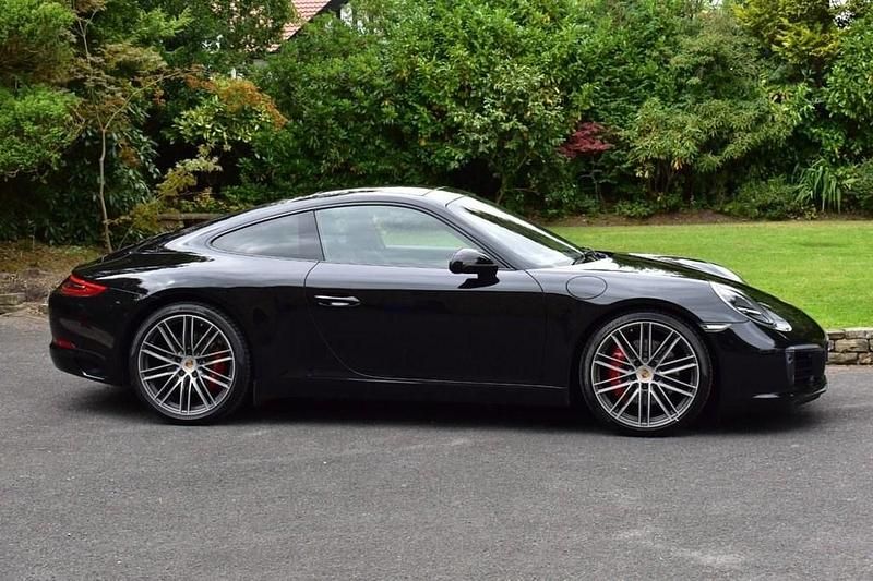 Used Porsche 911 Carrera S 420 HP (308 kW) 2016 Black Coupe