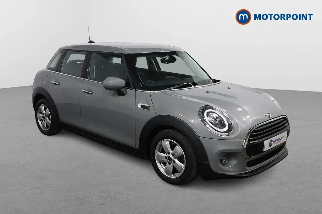 Używany Mini Cooper Classic 136 KM (100 kW) 2019 Hatchback