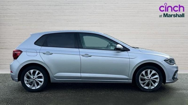 Used VW Polo Style 95 HP (69 kW) 2023 Silver Hatchback