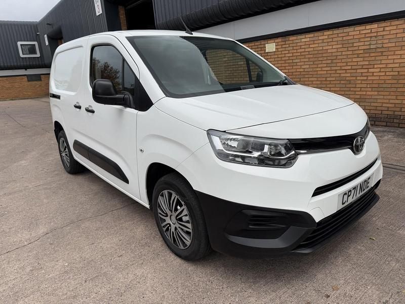 Used Toyota Proace Active 2022 White MPV