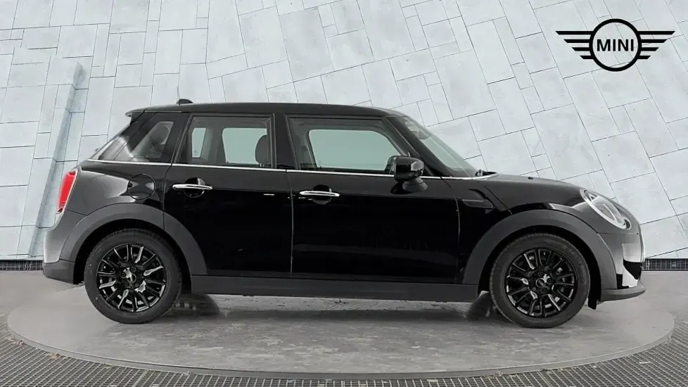 Used Mini Cooper Classic 136 HP (100 kW) 2021 Grey Hatchback