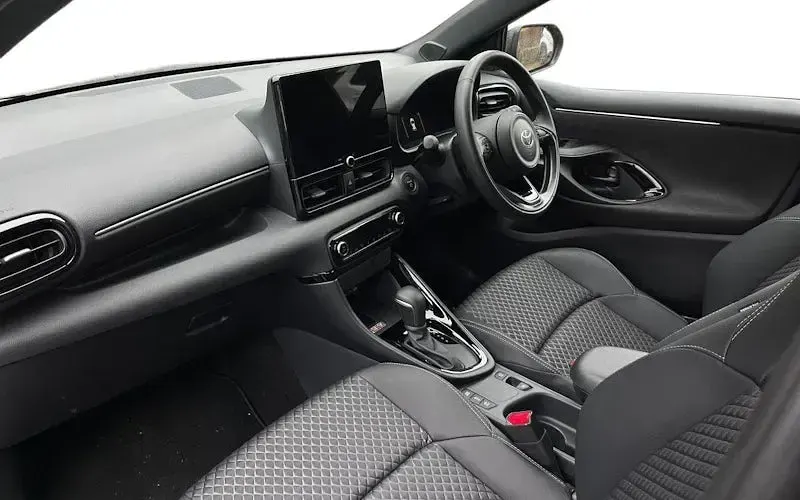 Used Toyota Yaris 131 HP (96 kW) 2025 Grey Hatchback