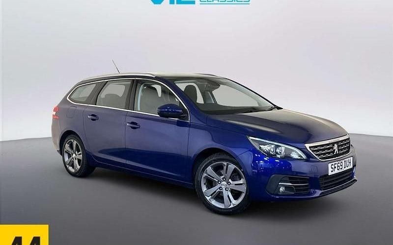 Used Peugeot 308 SW Allure 110 HP (80 kW) 2020 Estate