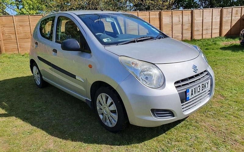 Used Suzuki Alto 68 HP (50 kW) 2013 Hatchback