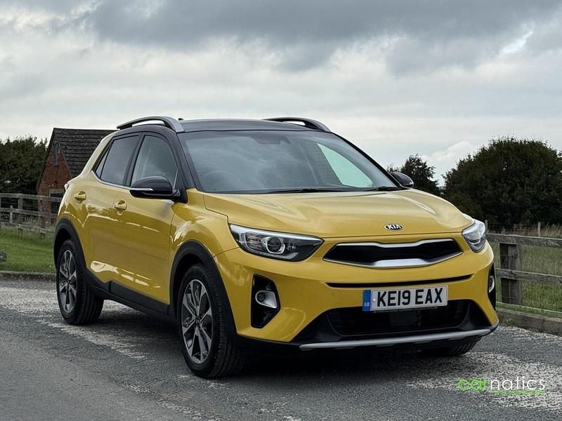 Yellow Used 2019 Kia Stonic 4 SUV | £14,395 (Fair price) - Image 1/4