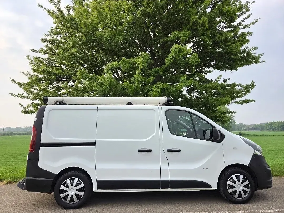 Gebraucht Vauxhall Vivaro 2017 Weiß