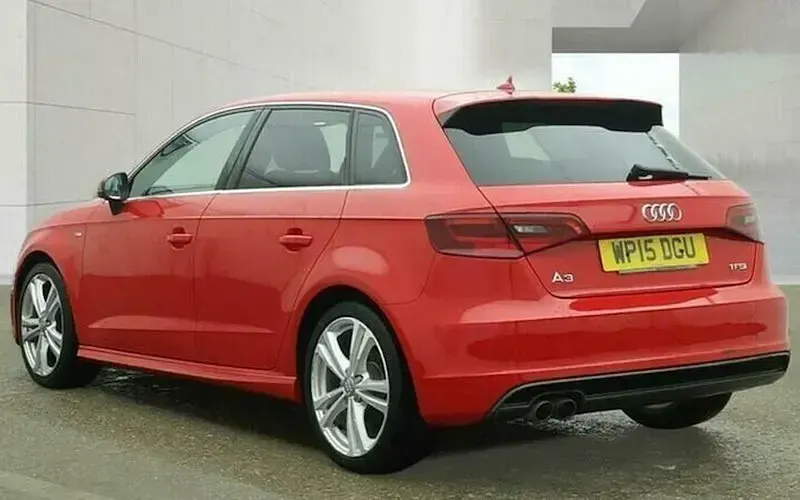 Używany Audi A3 Sportback S-Line 179 KM (131 kW) 2015 Hatchback