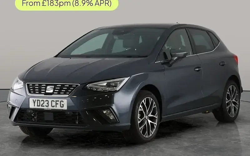 Usado Seat Ibiza XCELLENCE Lux 110 CV (80 kW) 2023 Utilitario