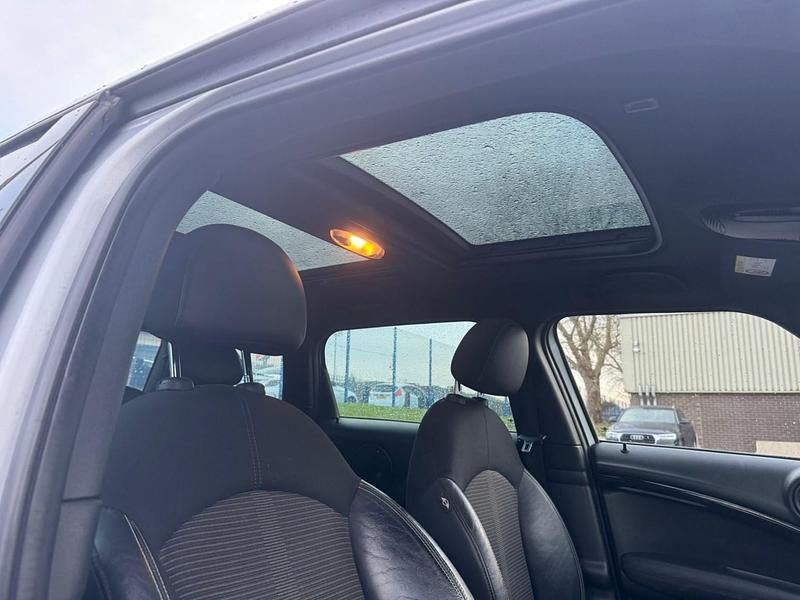 Begagnad Mini Cooper S 2013 Silver Halvkombi