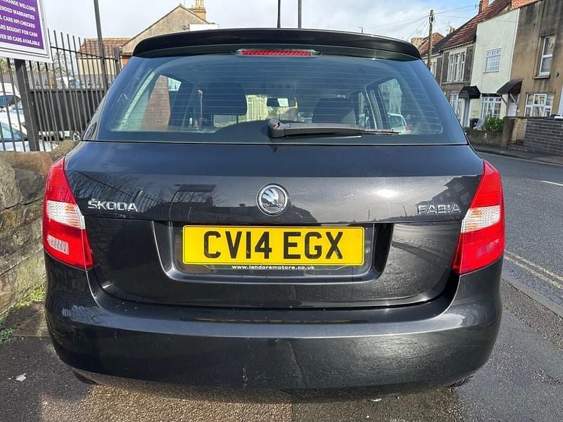 Used Skoda Fabia SE 69 HP (50 kW) 2014 Black Hatchback