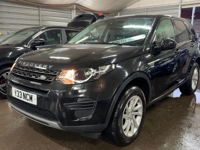 Second-hand Land Rover Discovery Sport SE 180 CP (132 kW) 2018 Negru SUV