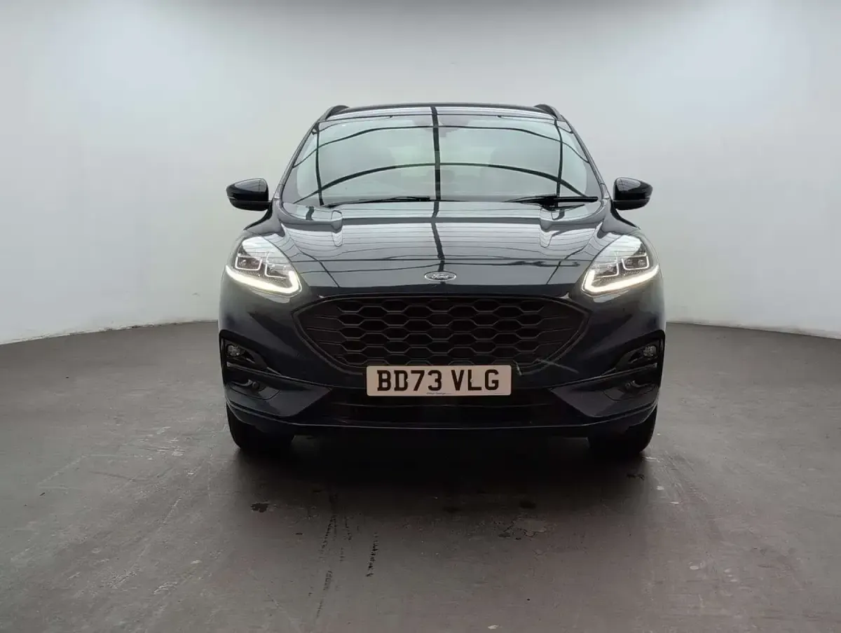 Used Ford Kuga ST-Line 225 HP (165 kW) 2023 Blue SUV