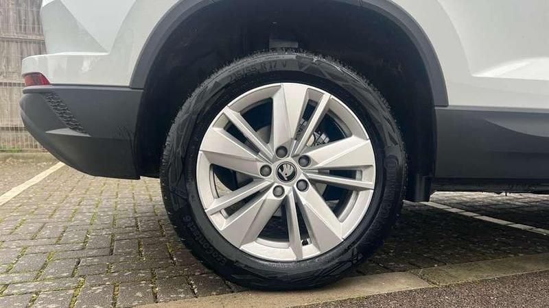 Used Skoda Karoq SE 150 HP (110 kW) 2025 Moon white metallic  SUV