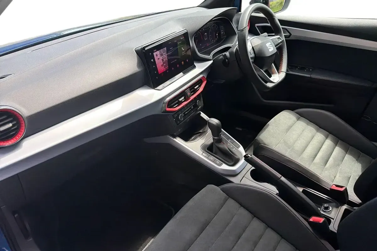 New Seat Arona FR Sport 115 HP (84 kW) 2026 Blue SUV