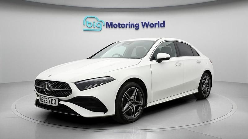 Used Mercedes A250 Executive 215 HP (158 kW) 2023 White Sedan