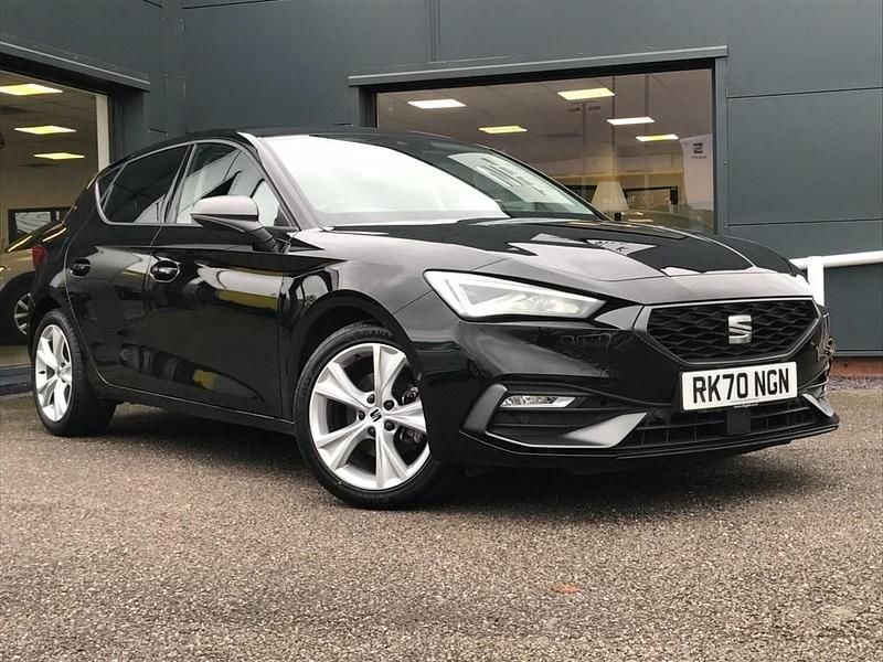 Black Used 2020 Seat Leon FR Hatchback | £15,250 (Fair price) - Image 1/4