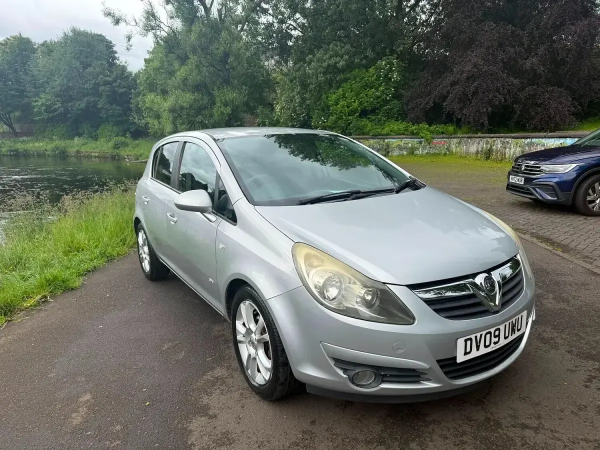 Used Vauxhall Corsa 2009 Silver Hatchback