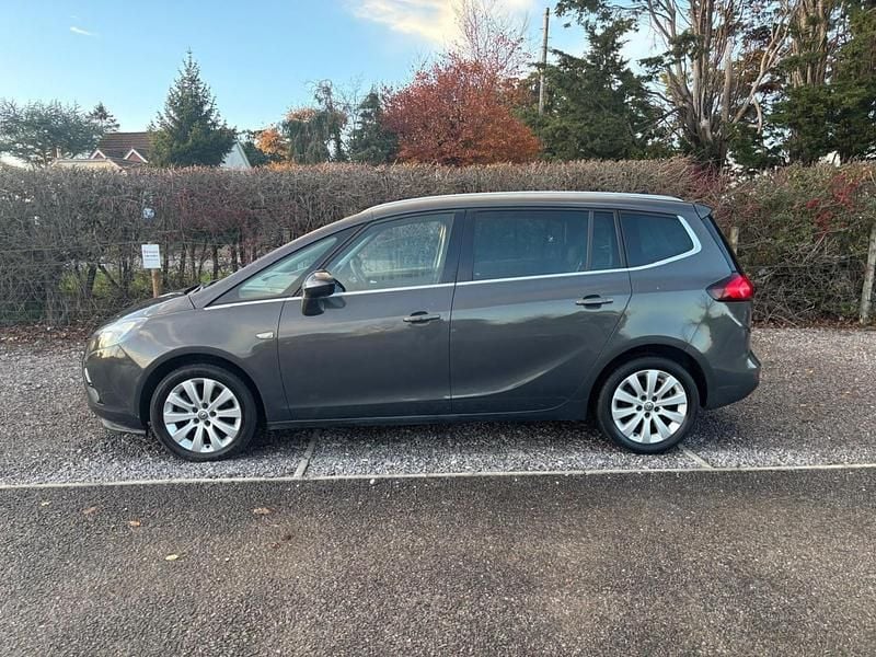 Used Vauxhall Zafira 170 HP (125 kW) 2014 Grey MPV