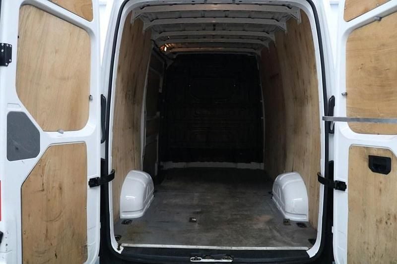 Used VW Crafter Trendline 140 HP (102 kW) 2022 White Van