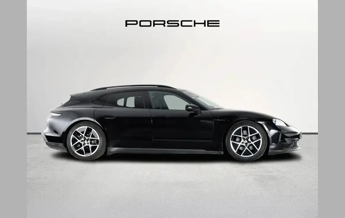 Used Porsche Taycan 300 kW (408 HP) 2024 Black Estate