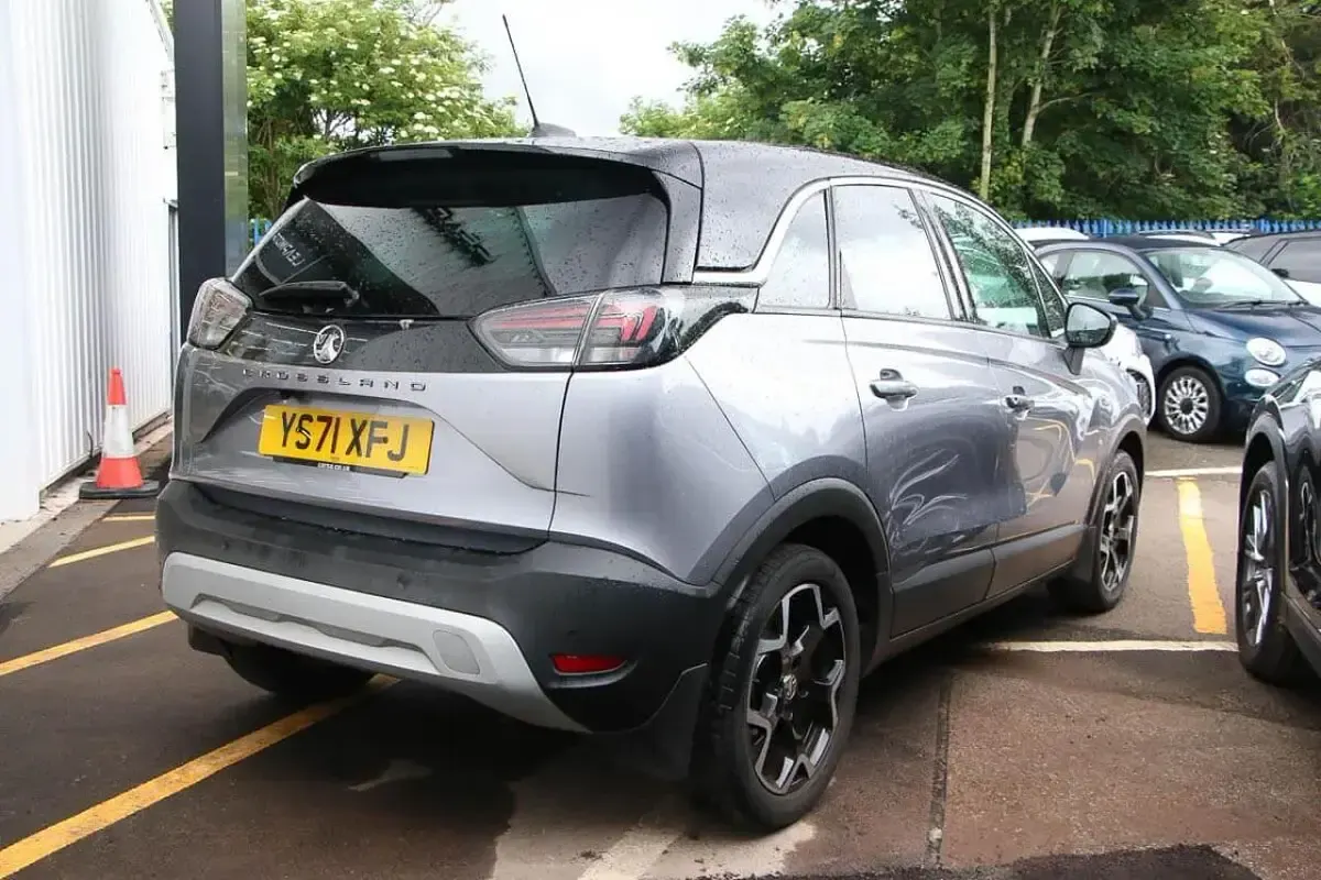 Used Vauxhall Crossland Edition 82 HP (60 kW) 2021 Grey SUV