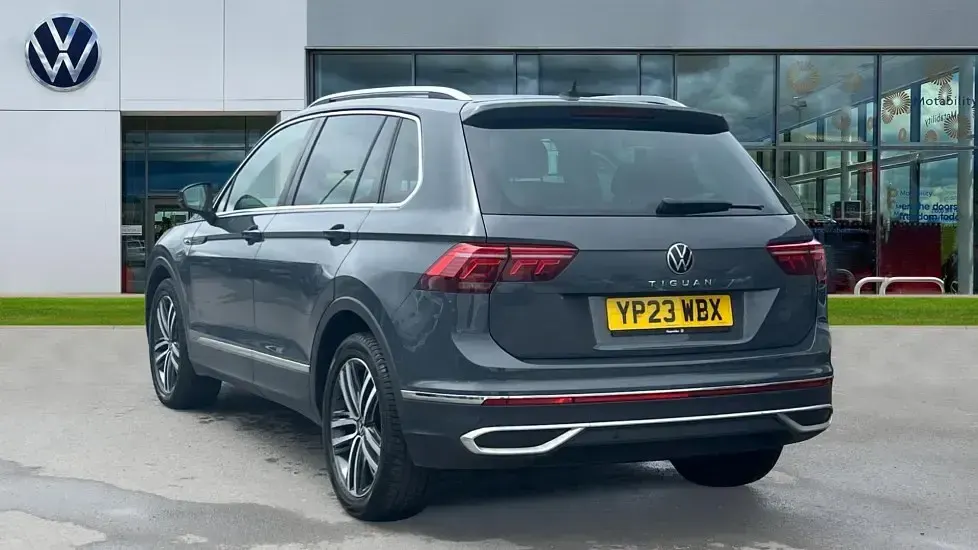 Used VW Tiguan Elegance 150 HP (110 kW) 2023 Grey SUV
