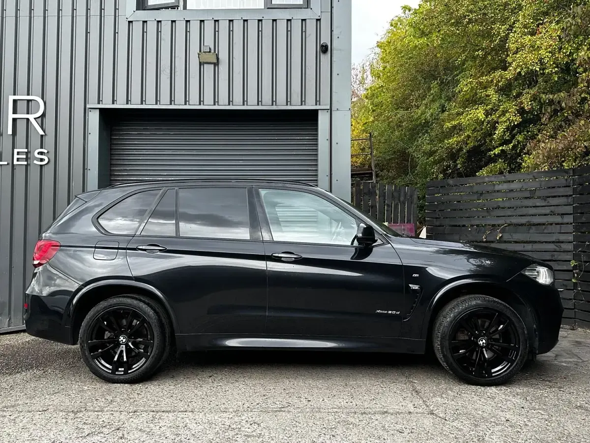 Used BMW X5 M Sport 254 HP (186 kW) 2017 Black SUV