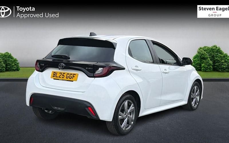 Used Toyota Yaris Hybrid 116 HP (85 kW) 2026 Hatchback