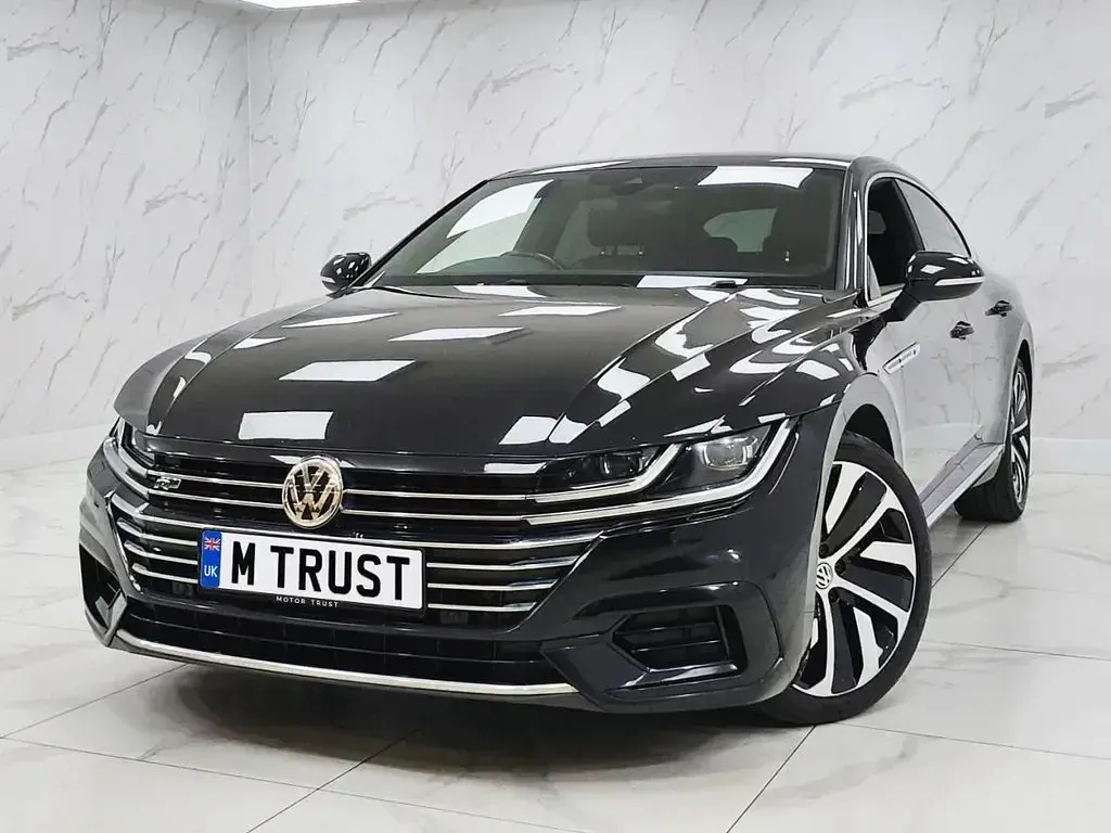 Used VW Arteon R-line 190 HP (139 kW) 2018 Black Hatchback