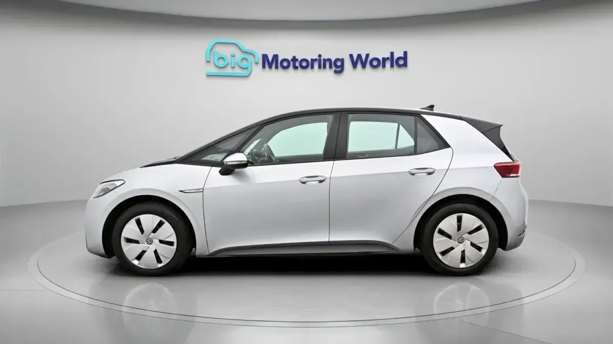 Used VW ID.3 Pro Performance 150 kW (204 HP) 2021 Silver Hatchback