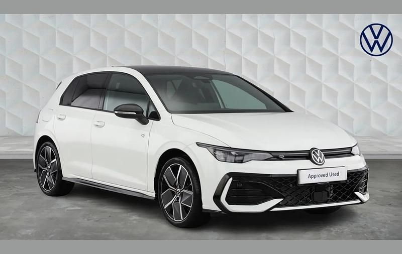 Used VW Golf VIII Black Edition 147 HP (108 kW) 2026 White Hatchback
