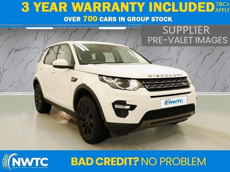 Used Land Rover Discovery Sport SE 180 HP (132 kW) 2016 White SUV