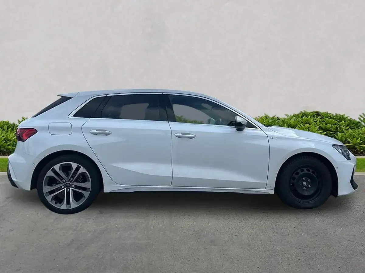 Used Audi A3 Sportback S-Line 116 HP (85 kW) 2025 White Hatchback