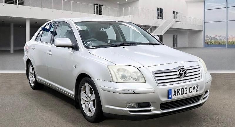 Used Toyota Avensis T3 2003 Silver Hatchback
