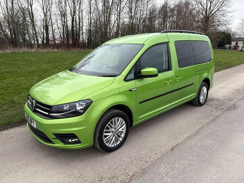 Used VW Caddy Maxi Life Life 2019 Green MPV