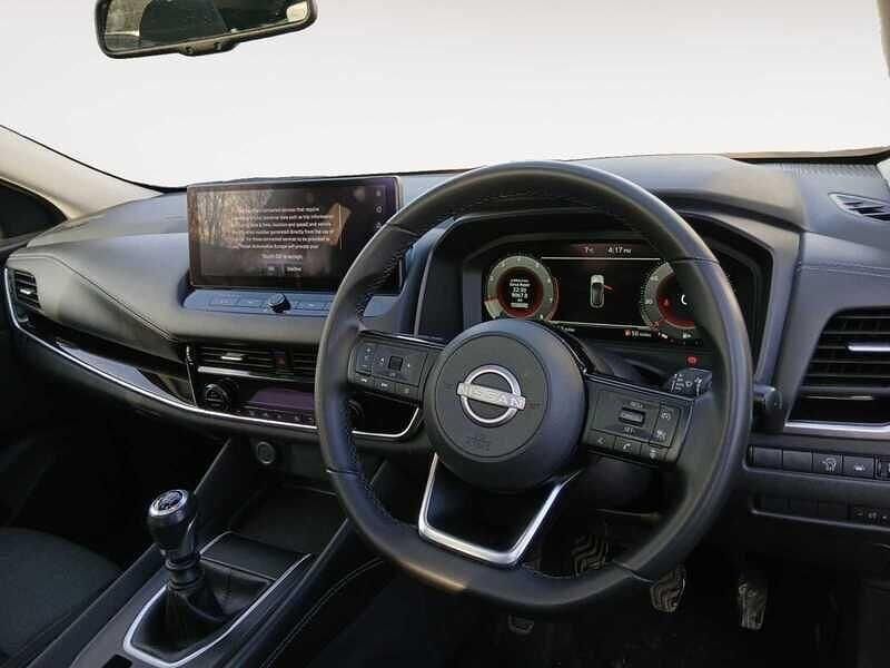 Used Nissan Qashqai N-Connecta 2023 Red SUV