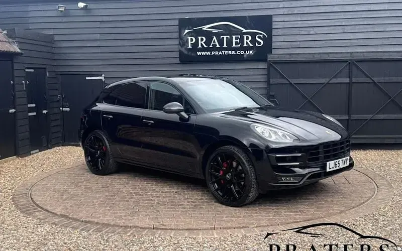 Used Porsche Macan Turbo 400 HP (294 kW) 2015 SUV