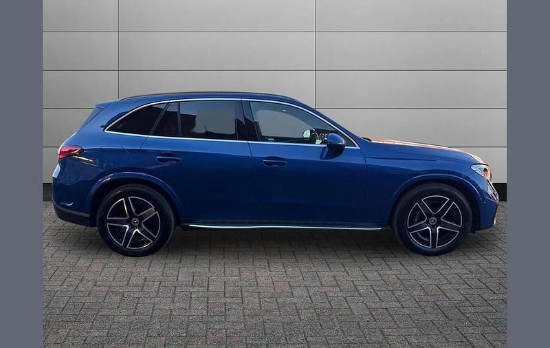 Used Mercedes GLC300e AMG line 254 HP (186 kW) 2025 Blue SUV