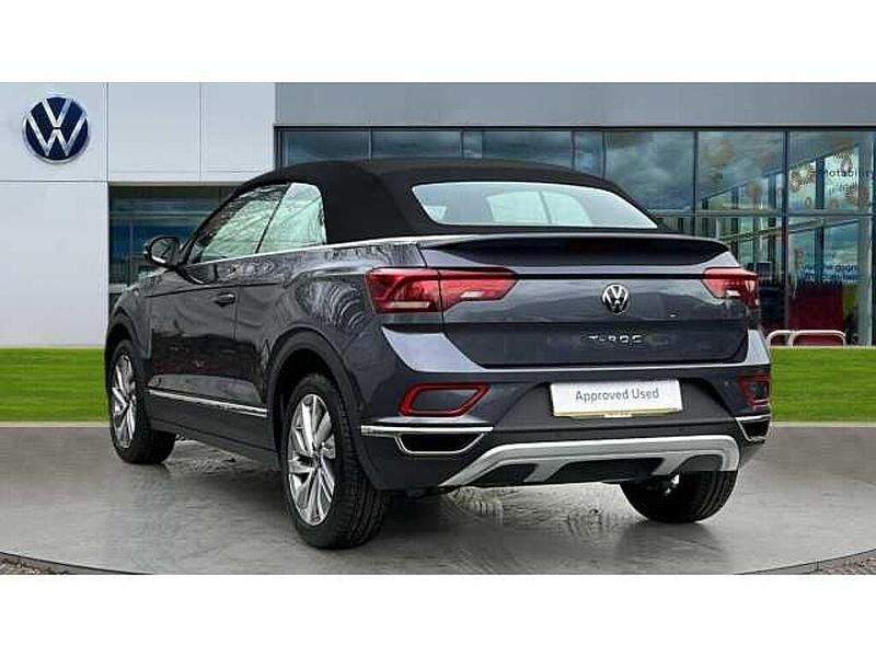 Novo VW T-Roc 150 HP (110 kW) 2025 SUV